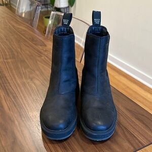 Sorel Black Ankle Boots waterproof weatherproof